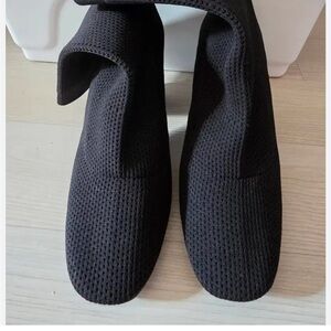 Zara socks boots Black Textured Slip-On Shoes